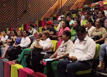 Apatzingán impulsa el arte y la educación con el nuevo proyecto Teatro Escolar