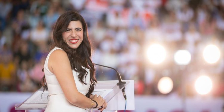 Agradece Giulianna Bugarini el arropamiento de los sectores más importantes en su Primer Informe Legislativo