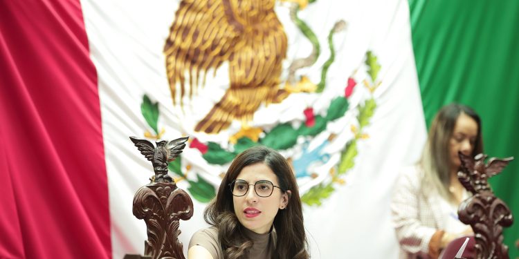 Tras fallo de Jueza federal contra corridas de toros, Bugarini llama a respetar la ley