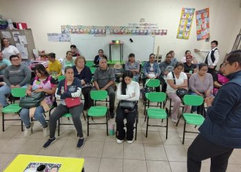 Fiscalía General imparte ponencia sobre prevención de violencia familiar y acoso escolar en Tarímbaro