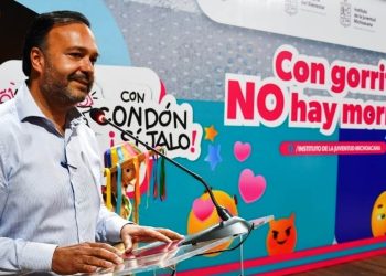 Julio Arreola Impulsa en Pátzcuaro la Campaña “Con Gorrito no hay Morrito”