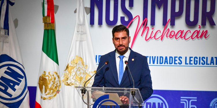 Diputados del PAN rinden su Primer Informe comprometidos con las familias en Michoacán