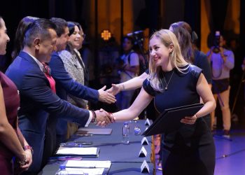 Fiscalía de Michoacán consolida su liderazgo académico con egreso de primera generación de Maestría: Torres Piña