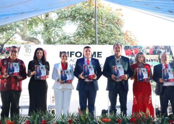 Vicente Gómez Núñez rinde su primer informe de labores legislativas