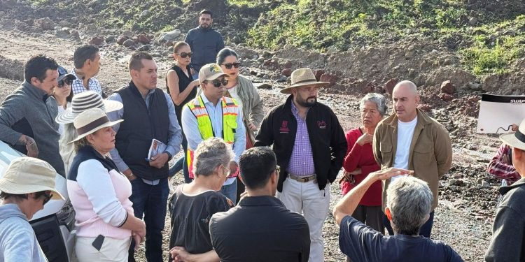 Adolfo Torres se reúne con vecinos de Cerritos de San José en atención a necesidades de infraestructura hídrica