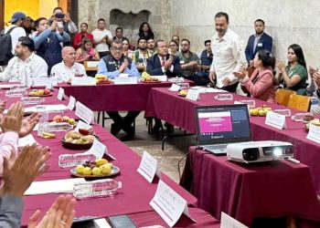 Julio Arreola Firma Convenio para Ampliar el Registro de Beneficiarios del IMSS-Bienestar en Pátzcuaro y la Región