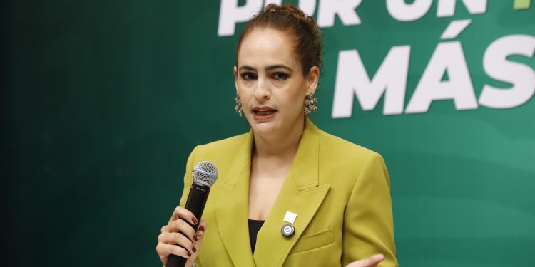 Exhorta Sandra Arreola Ruiz a impedir corrida de toros en Morelia; recuerda que son espectáculos prohibidos por la ley