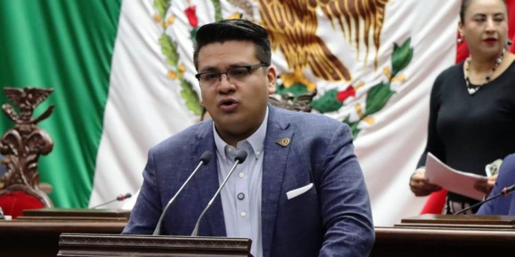 Toño Carreño, diputado por Movimiento Ciudadano, rendirá su informe de labores legislativas este sábado