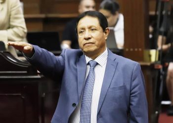 Designa 76 Legislatura a Daniel Rangel Piñón como director del IIEL