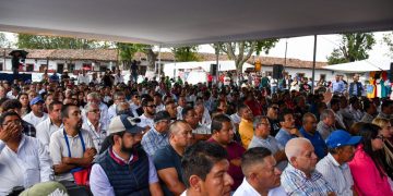 Julio Arreola arranca “Taxi Seguro” en Pátzcuaro para modernizar y garantizar el transporte público