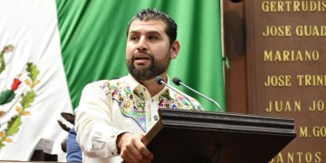 Octavio Ocampo presenta punto de acuerdo en defensa del maíz y los productores michoacanos