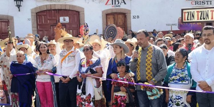 No te pierdas el Tianguis Artesanal de Pátzcuaro por Noche de Muertos: Casart