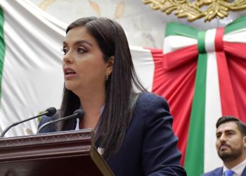 Convoca Tere Herrera a fortalecer los derechos de las mujeres a 72 años del voto femenino en México