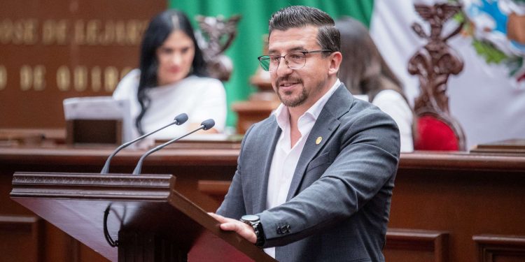Diputado Toño Mendoza presenta iniciativa para fortalecer la atención regional en materia de derechos humanos