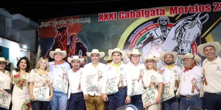 Participa Vicente Gómez en el último tramo de la Cabalgata Morelos