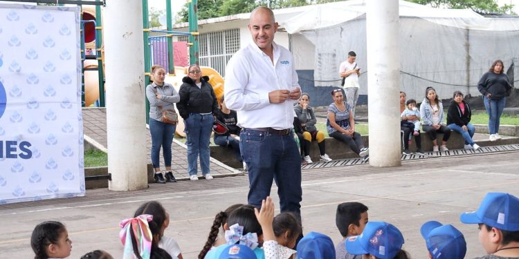 Adolfo Torres refrenda compromiso del Ooapas con cuidado y educación ambiental