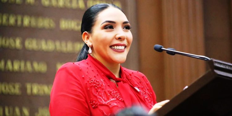 El Congreso del Estado aprueba punto de acuerdo para rehabilitar la carretera Jacona–Jiquilpan, propuesto por Adriana Campos Huirache