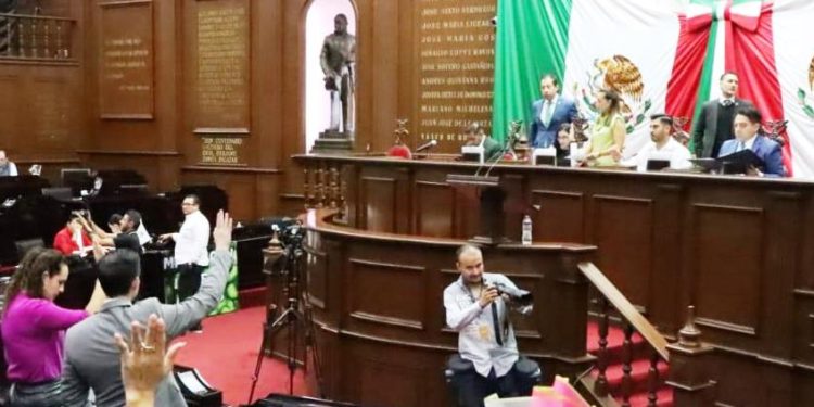 Congreso del Estado solicita rehabilitación de carretera Jacona-Jiquilpan