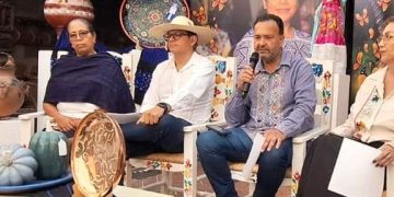 Julio Arreola anuncia el regreso del desfile artesanal previo a la Noche de Ánimas