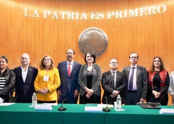 Urgente redignificar salarios de médicas y médicos residentes: Reyes Galindo