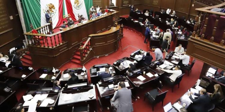 76 Legislatura reconoce la vida libre de corrupción en la Constitución Política de Michoacán