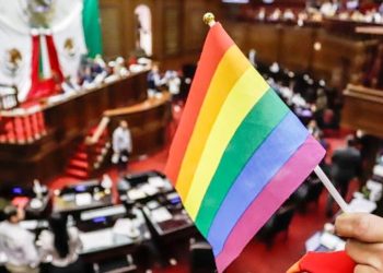 Partidos políticos deberán destinar al menos el 5% del financiamiento público para programas específicos dirigidos a la comunidad LGBTIQ+