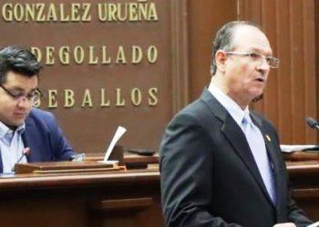 David Martínez Gowman propone reforma para regularizar inmuebles sin antecedentes de registro