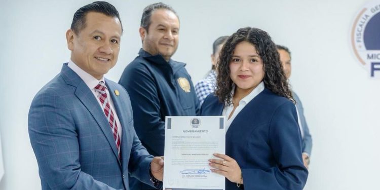 FGE recibe a una nueva generación de Ministerios Públicos y Peritos comprometidos a trabajar con transparencia, honestidad y cercanos a la gente: CTP