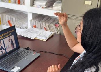 Brinda FGE capacitación sobre acoso y hostigamiento sexual a personal del Centro de Conciliación Laboral y Arbitraje