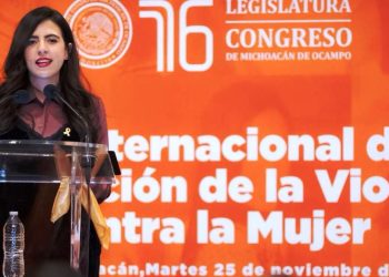 Giulianna Bugarini llama a luchar contra la violencia a las mujeres con leyes que antes les negaron