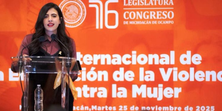 Giulianna Bugarini llama a luchar contra la violencia a las mujeres con leyes que antes les negaron