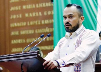 Hugo Rangel propone formalizar la suscripción de iniciativas para fortalecer la responsabilidad política y agilizar el trabajo legislativo