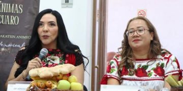 Invita Adriana Campos Huirache a vivir la Noche de Animas en el municipio de Erongarícuaro