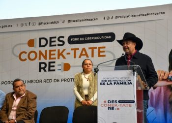 Julio Arreola impulsa la ciberseguridad en jóvenes de Pátzcuaro