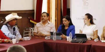 Víctor Manríquez plantea incrementar presupuesto 2026 para rescatar al campo michoacano