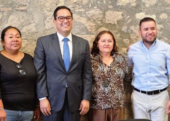 Logra Reyes Galindo acercamiento con familiares de víctimas desaparecidas