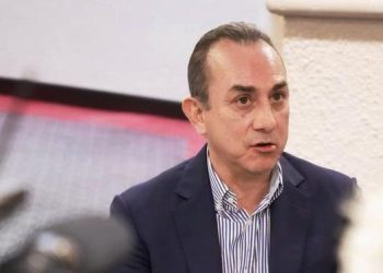 Semigrante busca honrar a connacionales que fortalecen sus comunidades de origen