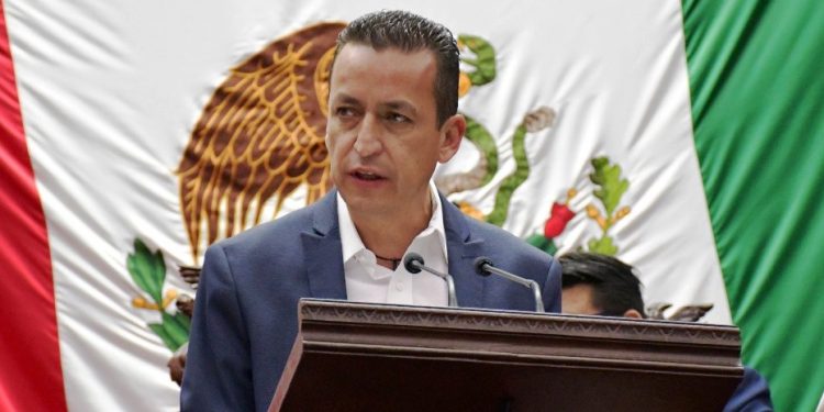 Plantea diputado Toño Salas creación de Centros especializados para el Cuidado Infantil