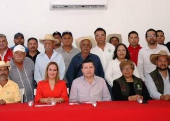 FORTALECE DIPUTADO VICENTE GÓMEZ RESPALDO AL SECTOR CAÑERO