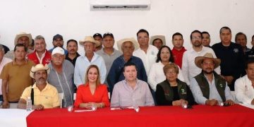FORTALECE DIPUTADO VICENTE GÓMEZ RESPALDO AL SECTOR CAÑERO