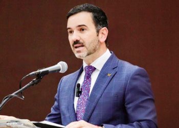 Yankel Benítez da bienvenida al Primer Encuentro Regional de Actualización para Magistrados