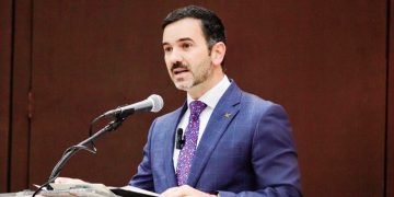 Yankel Benítez da bienvenida al Primer Encuentro Regional de Actualización para Magistrados