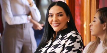 Adriana Campos destaca la importancia de comprender la realidad de los hogares michoacanos