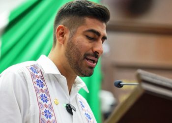 Propone Alfonso Chávez integrar inteligencia artificial en la educación de Michoacán