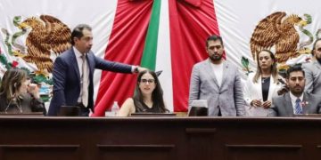 Congreso del Estado permite que padres decidan el orden de apellidos de sus hijos