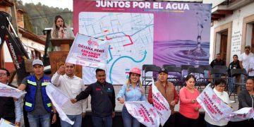 Inicia Dayana Pérez Mendoza la rehabilitación de la red de agua potable en Santa Clara del Cobre