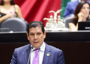 Propone Ernesto Núñez iniciativa para blindar a la niñez y adolescencia del reclutamiento forzado por el crimen organizado.