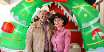 Julio Arreola y Andrea Rodríguez presentan la Caravana Navideña 2025 en Pátzcuaro