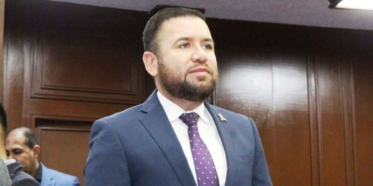 Propone Reyes Galindo vigilar el trabajo y la productividad de diputados