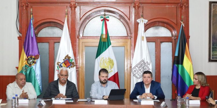 Reconoce Vicente Gómez atención al sector cañero a través del Plan Michoacán